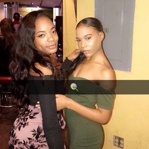 Meet your Posher, Mesha